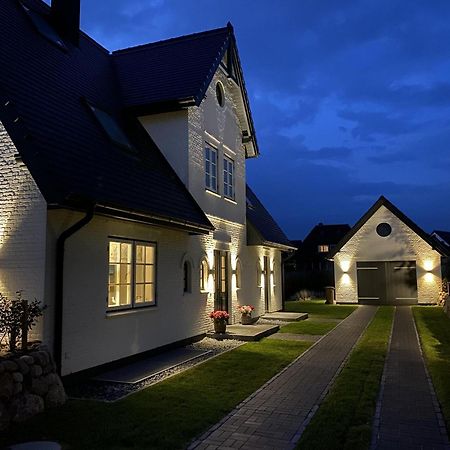 Neu! Ferienhaus Litj Horsa Hoog - Luxus, Lage, Leichtigkeit Mit Wellenrauschen In Wenningstedt Sylt Eksteriør billede