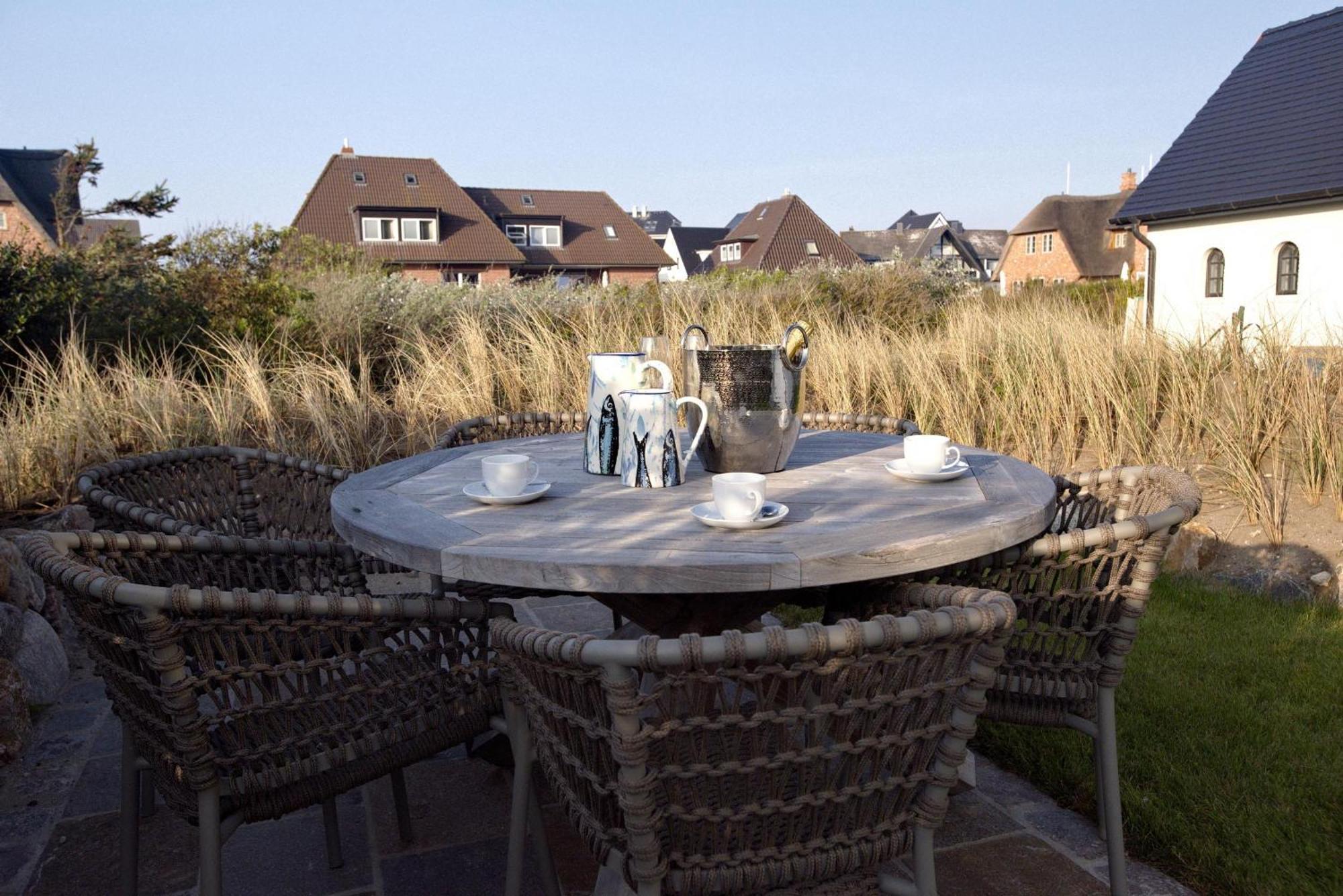 Neu! Ferienhaus Litj Horsa Hoog - Luxus, Lage, Leichtigkeit Mit Wellenrauschen In Wenningstedt Sylt Eksteriør billede