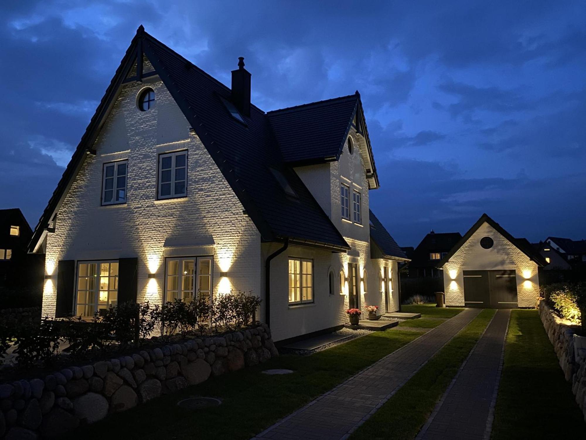 Neu! Ferienhaus Litj Horsa Hoog - Luxus, Lage, Leichtigkeit Mit Wellenrauschen In Wenningstedt Sylt Eksteriør billede