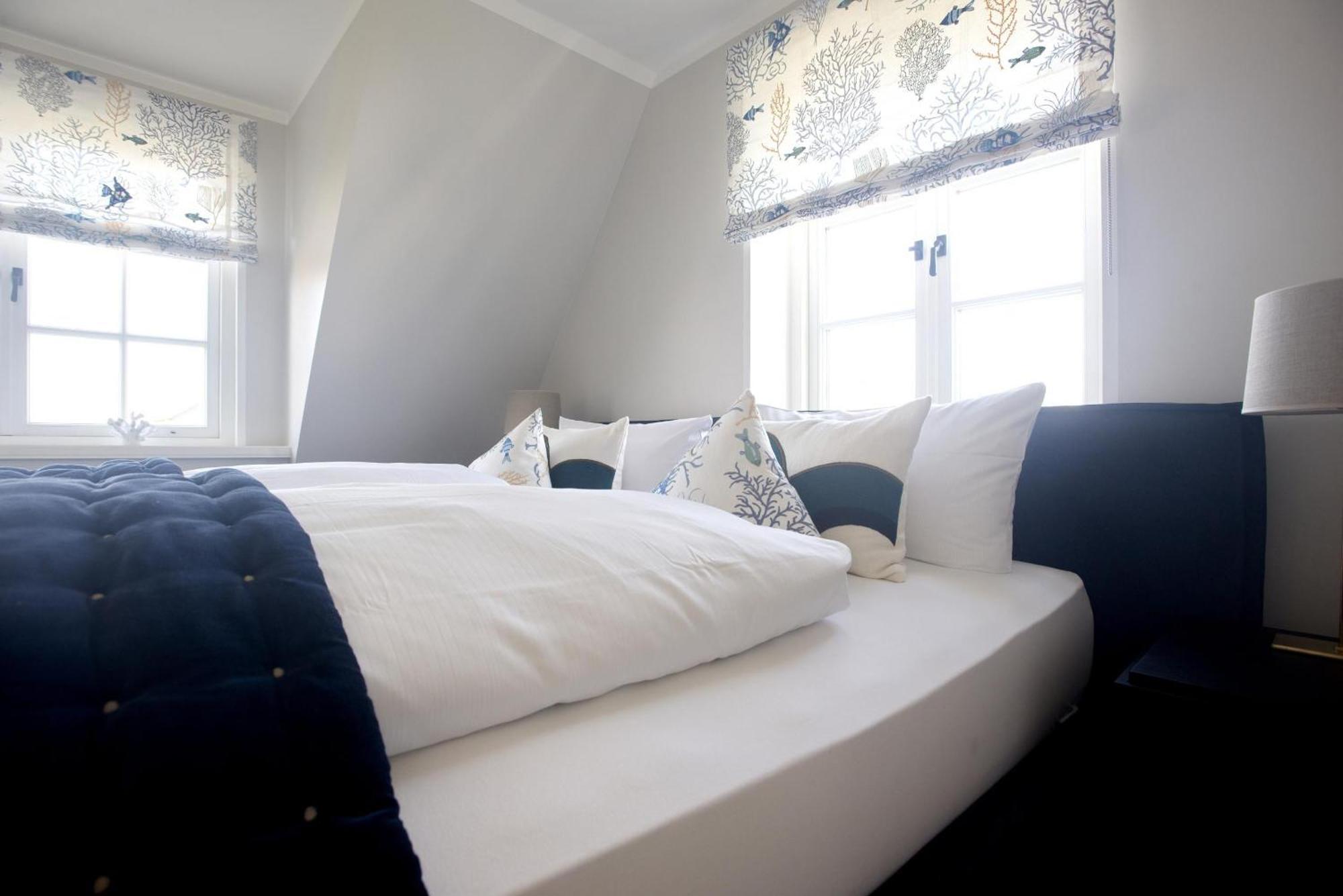 Neu! Ferienhaus Litj Horsa Hoog - Luxus, Lage, Leichtigkeit Mit Wellenrauschen In Wenningstedt Sylt Eksteriør billede